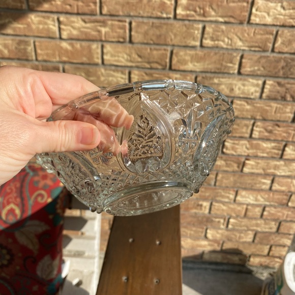 KIG Malaysia Glass Bowl - Picture 5 of 5